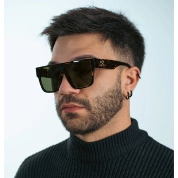 Off-White OERI13J SYRACUSE 1045 Sunglasses Black Shield Frame, Blue Lenses - Picture 8 of 11